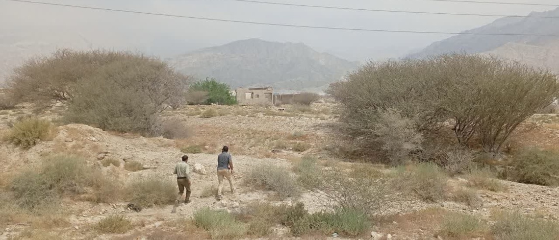 بازدید نیروهای یگان حفاظت منابع طبیعی از محل عبور خط لوله گاز صنایع بالا در شهرستان بندرخمیر