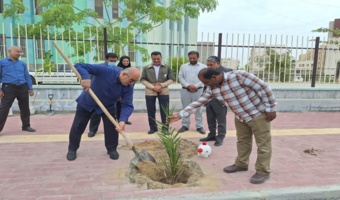 پویش کاشت نهال در کتابخانه های عمومی سراسر کشور به یاد رهبر شهید و دانش آموزان شهید مدرسه شجره طیبه میناب