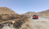 مهار آتش سوزی در منطقه رزدر شهرستان حاجی آباد