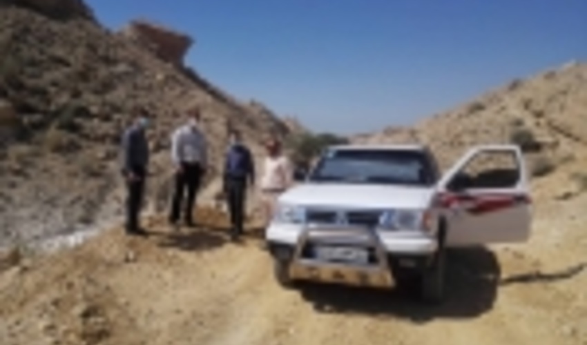 بازدید معاون صنایع انرژی بر از مکان جانمایی شده سازه آبخیز عمانی از توابع شهرستان پارسیان‎