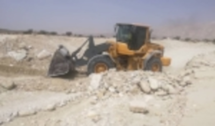 شروع عملیات اجرایی سازه خاکی آبخیزداری روستای چاه درویش شهرستان بندرلنگه
