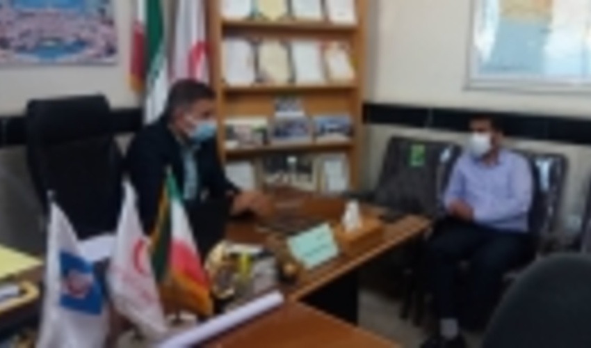 جلسه هم اندیشی رئیس اداره منابع طبیعی و آبخیزداری جاسک با مدیر جمعیت هلال احمر این شهرستان