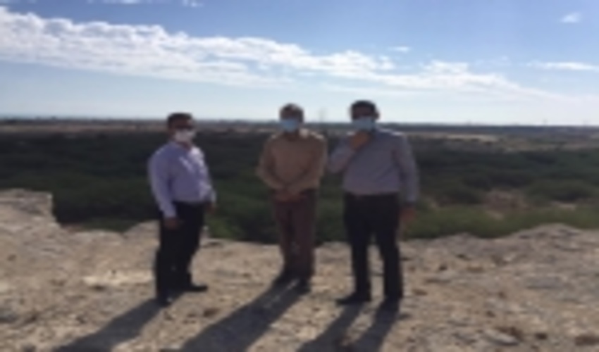 بازدید سازه خاکی آبخیزداری حوزه شهری بندرلنگه