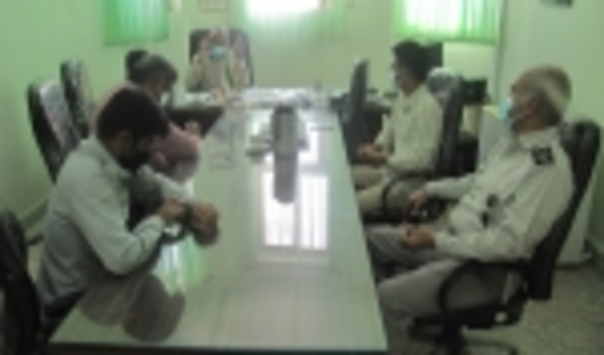 نشست یگان حفاظت اداره منابع طبیعی و آبخیزداری شهرستان بندرلنگه با شورا و دهیار روستا ی چیروئیه 