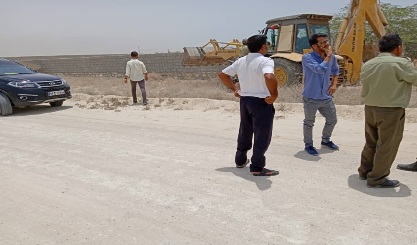 رفع تصرف اراضی ملی منطقه چیروئیه شهرستان بندرلنگه 