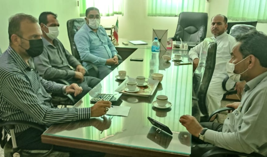 جلسه هماهنگی  و برنامه ریزی فعالیت های آبخیزداری منابع طبیعی و آبخیزداری شهرستان بندرلنگه 
