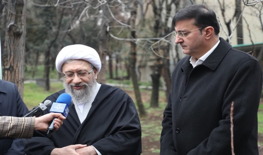 گشت زنی شبانه روزی به منظور جلوگیری از برداشت غیر مجاز گیاهان دارویی