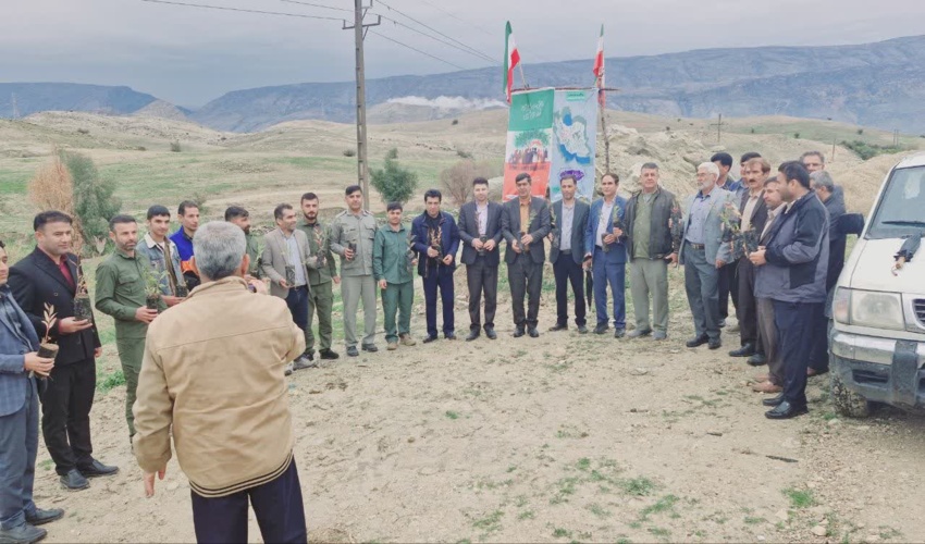 اصغر بیژنی بعنوان سرپرست  اداره منابع طبیعی وآبخیزداری شهرستان سیریک منصوب شد