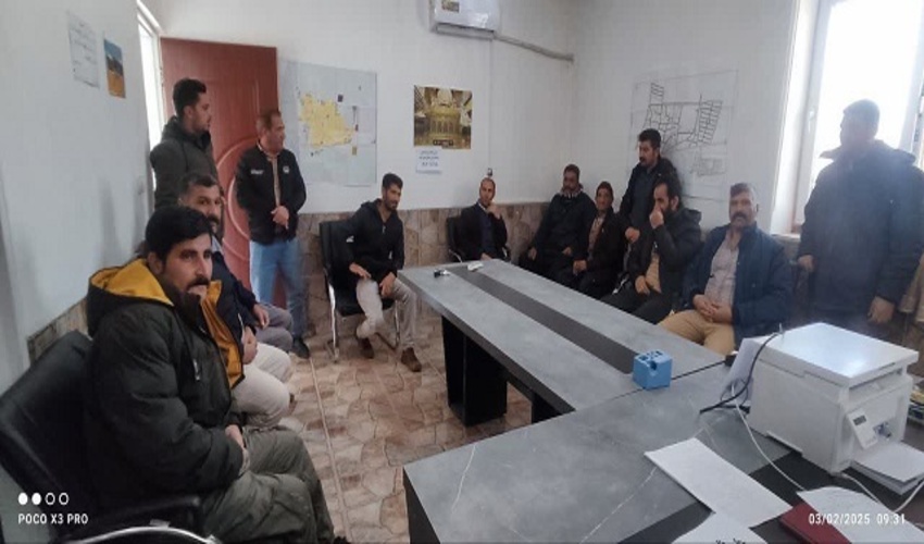 افتتاح نمایشگاه و  کاشت نهال در دانشگاه هرمزگان با حضور مدیر کل منابع طبیعی هرمزگان انجام شد