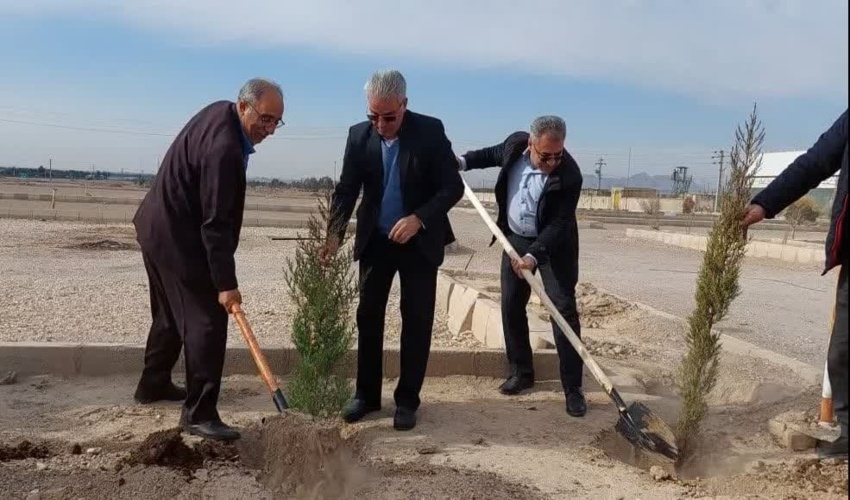 برگزارى اولين جلسه هماهنگی برنامه‌های هفته منابع طبيعى در شهرستان بستك