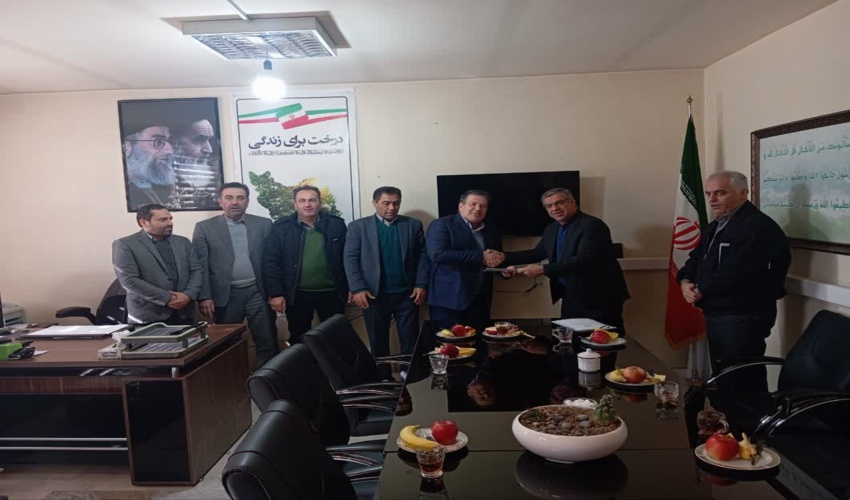  تبدیل 210 هزار هکتار سند کاداستری در استان هرمزگان