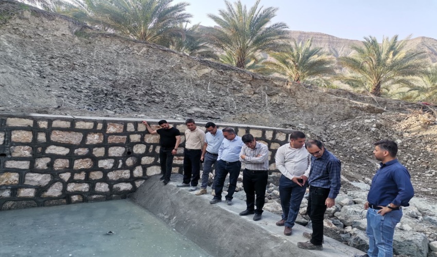 اجرای طرح سوخت جایگزین(نصب آبگرمکن خورشیدی) در روستای کهورستان شهرستان بندرخمیر‎