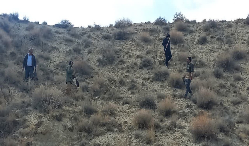 جلوگیری از تصرف 292530 مترمربع از  اراضی ملی شهرستان میناب