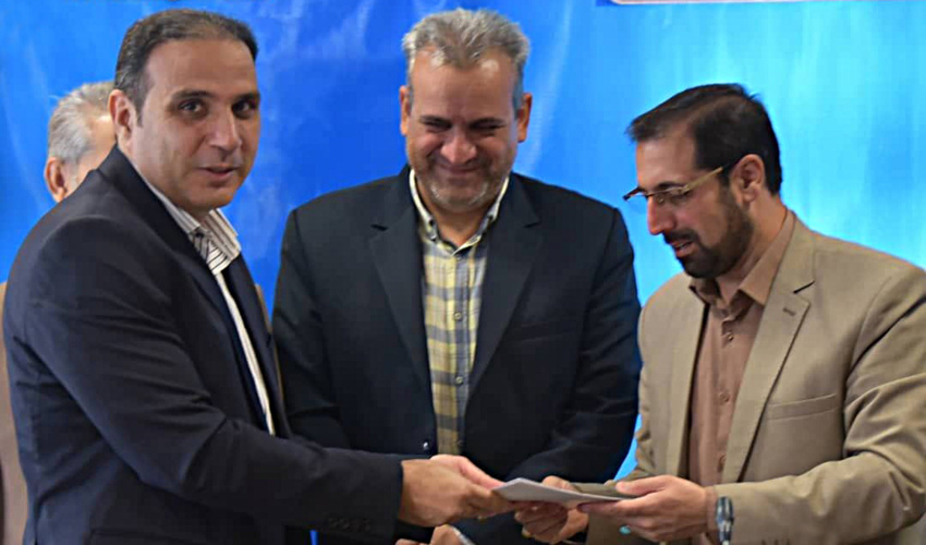 رفع تصرف میزان ۵۰۰۰مترمربع ازاراضی ملی منطقه شیب روان شهرستان بندرخمیر