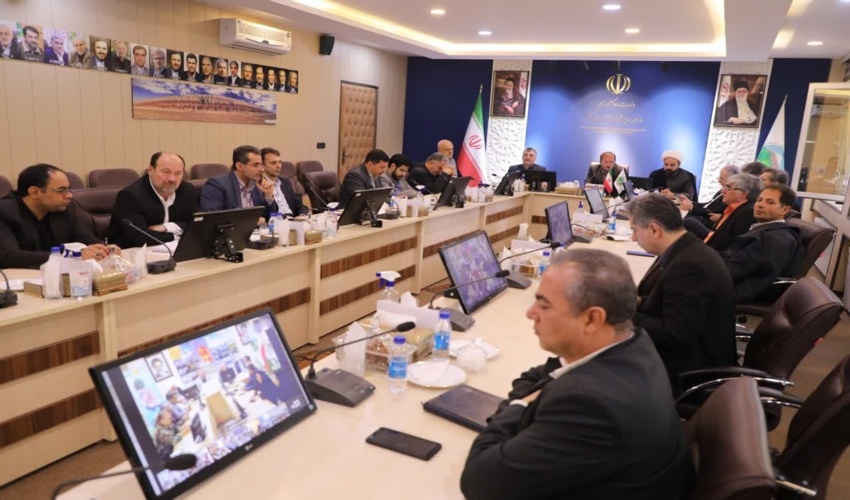 برگزاری کارگاه آموزشی تثبیت شن و بیابانزادیی در شهرستان سیریک