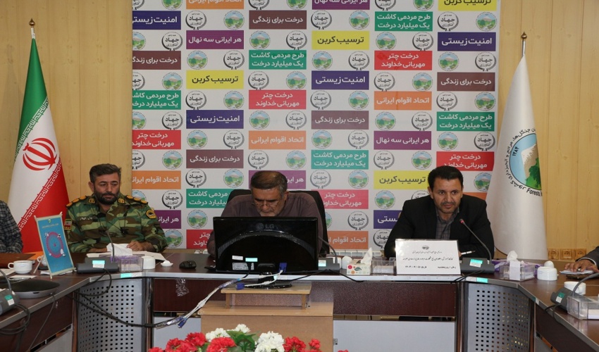 بازدید فرماندر میناب از معادن مخروط کوهی شهرستان