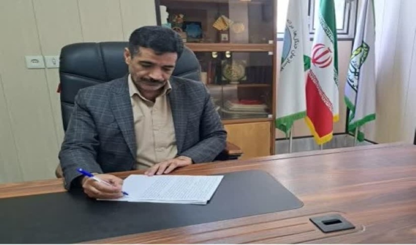 برگزاری مراسم گرامیداشت شهید سپهبد حاج قاسم سلیمانی در اداره کل منابع طبیعی هرمزگان 