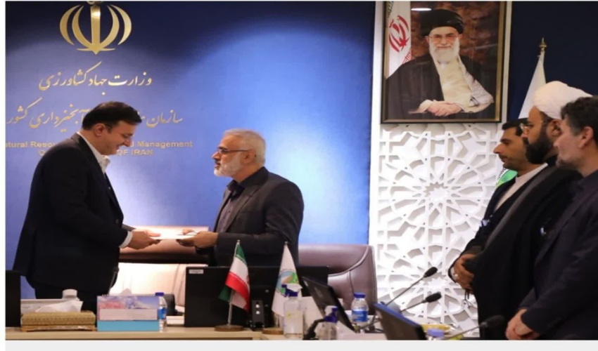 جلسه هم اندیشی با دادستان دادسرای عمومی و انقلاب شهرستان حاجی آباد