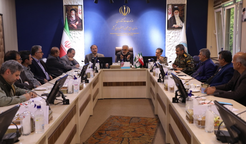 دیدارمدیرکل مهندسی دفاعی منطقه9 کشوری(جنوب شرقی) با رئیس اداره منابع طبیعی و آبخیزداری شهرستان بندرلنگه