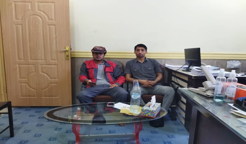 نشست اداره منابع طبیعی و آبخیزداری شهرستان بندرلنگه با دهیار روستای چاه مسلم 