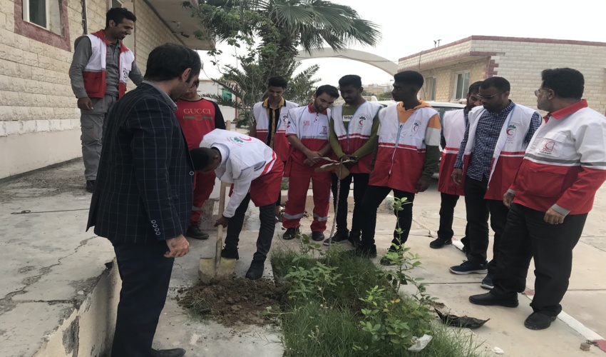 برگزاری دوره آموزشی همیار طبیعت در هلال احمر ، شهرستان قشم