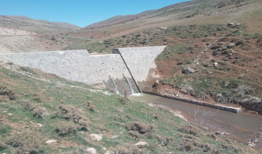 تحویل زمین جهت اجرای پروژه آبخیزداری در میناب