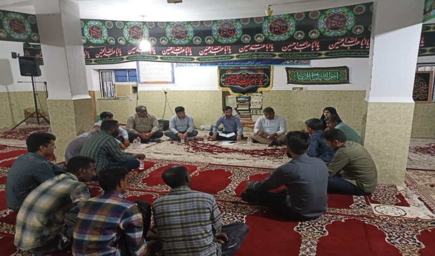 دیدار مردمی کارشناسان منابع طبیعی در مسجد پالور جغین شهرستان رودان