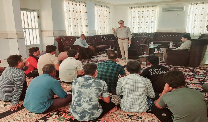 برگزاری دوره آموزشی آشنایی با قوانین و مقررات منابع طبیعی در شهرستان رودان